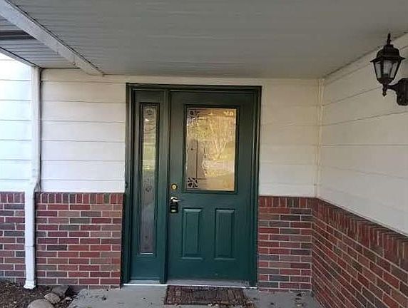 5th image of 2544 Earl St