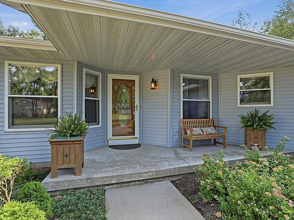 4th image of 4027 NEBEL STREET