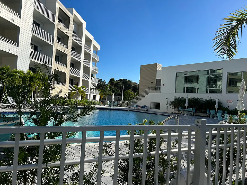 1703 N Tamiami Trl #510