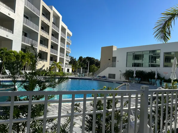 1703 N Tamiami Trl Unit 510, Sarasota, FL 34234