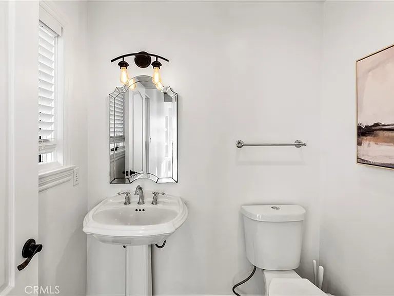 4104 Highland Ave — Photo 22