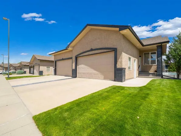 47 W Sierra Ln SW, Medicine Hat, AB T1B 0A7