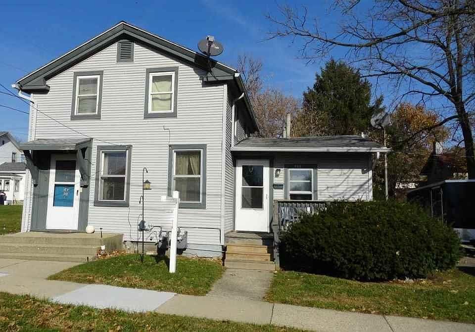 1st image of 608 W Van Buren St