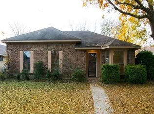 8006 Meadowlark Ln, Rowlett, TX 75088