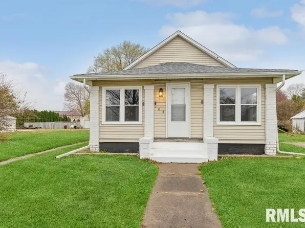 105 N Blayney St, Alexis, IL 61412