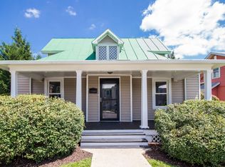 652 Collicello St, Harrisonburg, VA 22802