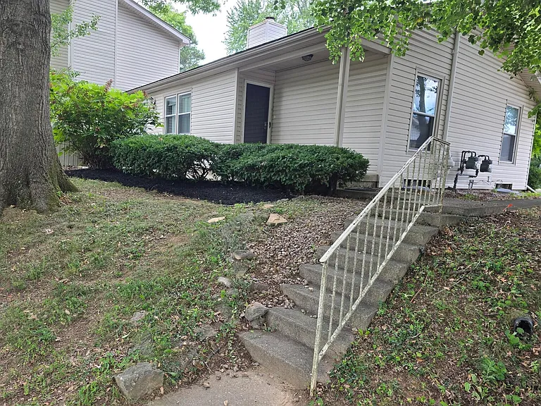 1124 Turkey Foot Rd #C — Photo 2