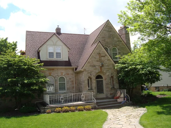 206 Fonddulac Ave, Sheboygan Falls, WI 53085