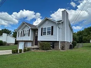 407 Bertha Way — Photo 36