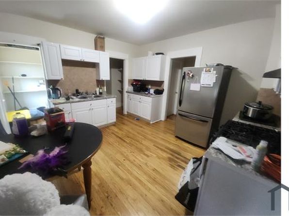 51 Wildwood Ave #1