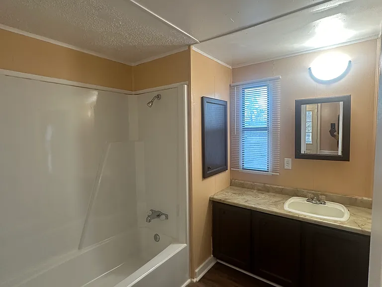 85 Moore Farm Rd #85 — Photo 11