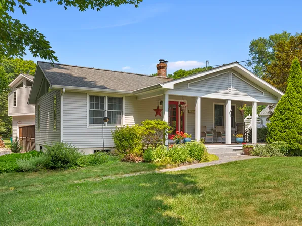 122 Sill Lane, Old Lyme, CT 06371