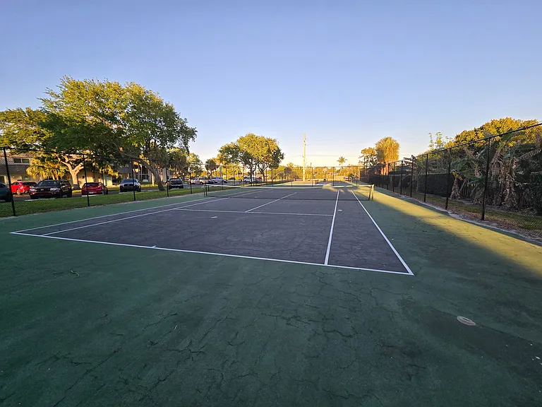 402 Dove Ln #12 — Photo 33