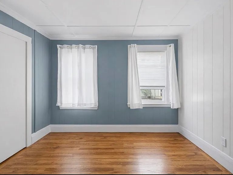 28 Borden St #1 — Photo 8