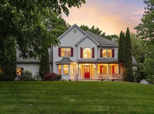 2 Butterfield Ln, Westford, MA 01886
