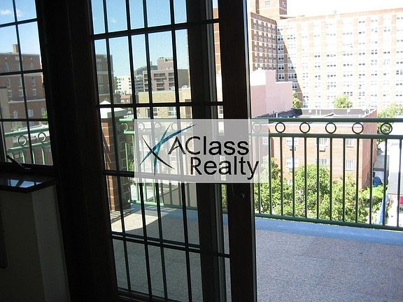 2nd image of 2317 Broadway APT 2B