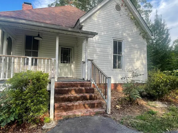 7246 Forrest Rd, Hogansville, GA 30230