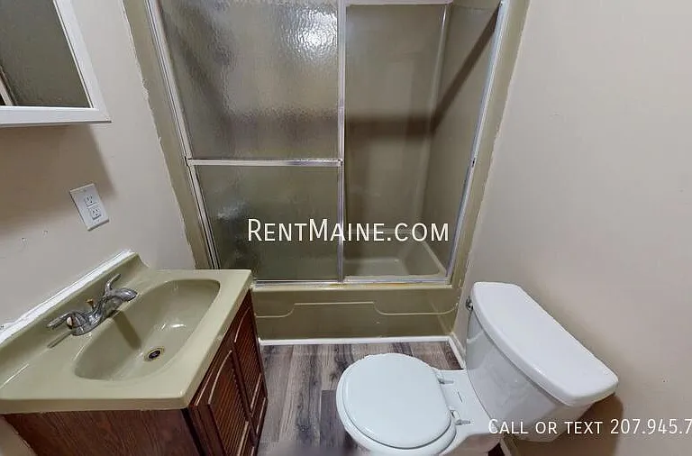 47 Sanford St #5 — Photo 5