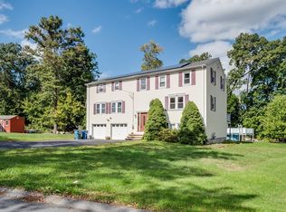 10 Michael Rd, Tewksbury, MA 01876