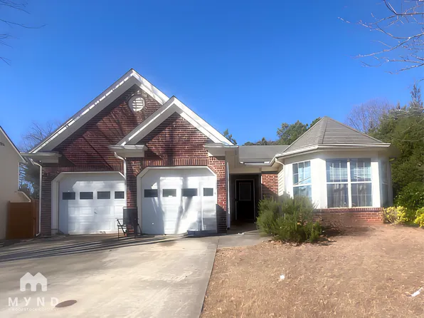 2494 Miller Oaks Cir, Decatur, GA 30035