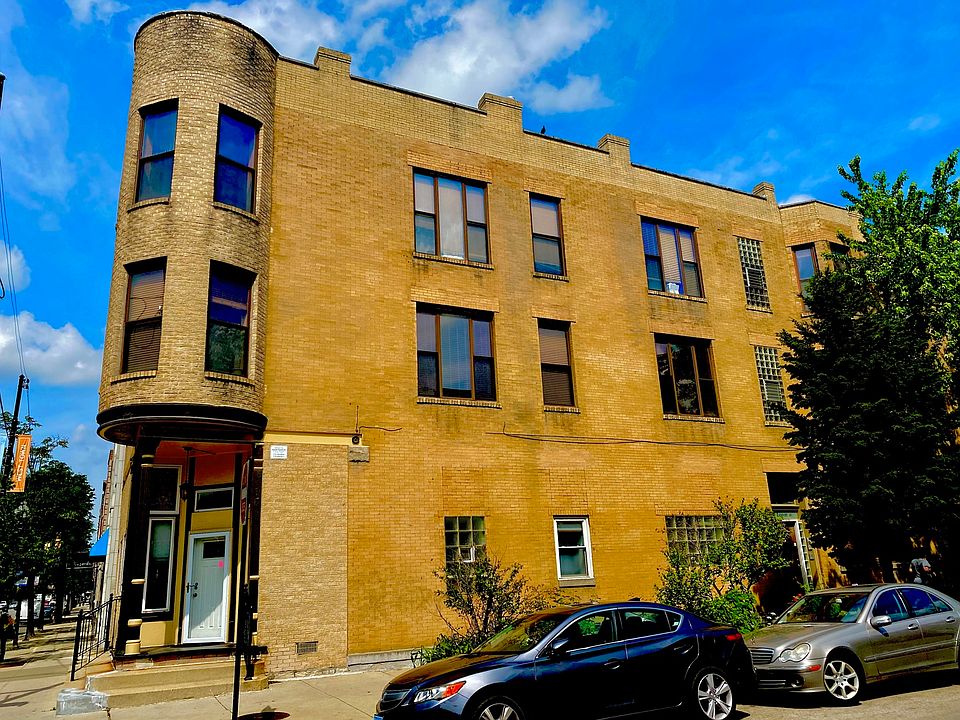 1st image of 2200 W Chicago Ave APT 2