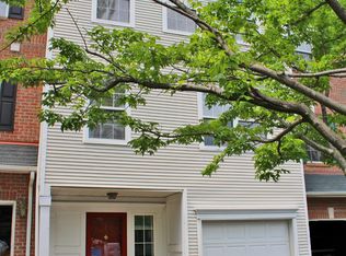 4 Prescott Ct, Basking Ridge, NJ 07920