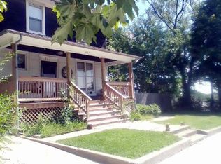 757 Grace St, Elgin, IL 60120