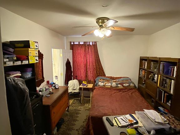 2nd image of 3426 W Grace St APT 3