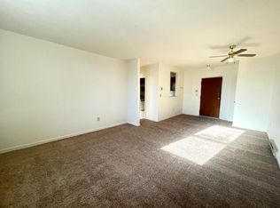 402 S Main St #17, Woonsocket, RI 02895