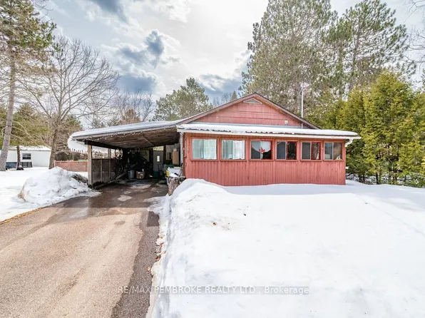 299 Black Bay Rd, Petawawa, ON K8H 2W8