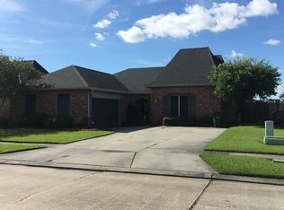 432 Windward Dr, Houma, LA 70360