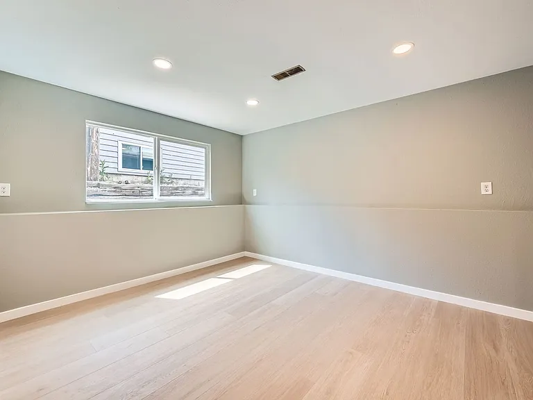 17166 E Nassau Pl — Photo 18