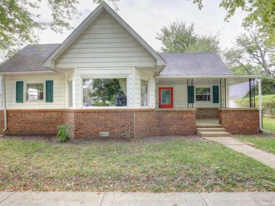 207 S Locust St, Pesotum, IL, 61863