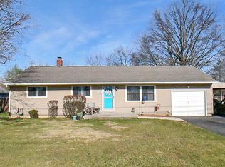 674 Agler Rd, Columbus, OH 43230