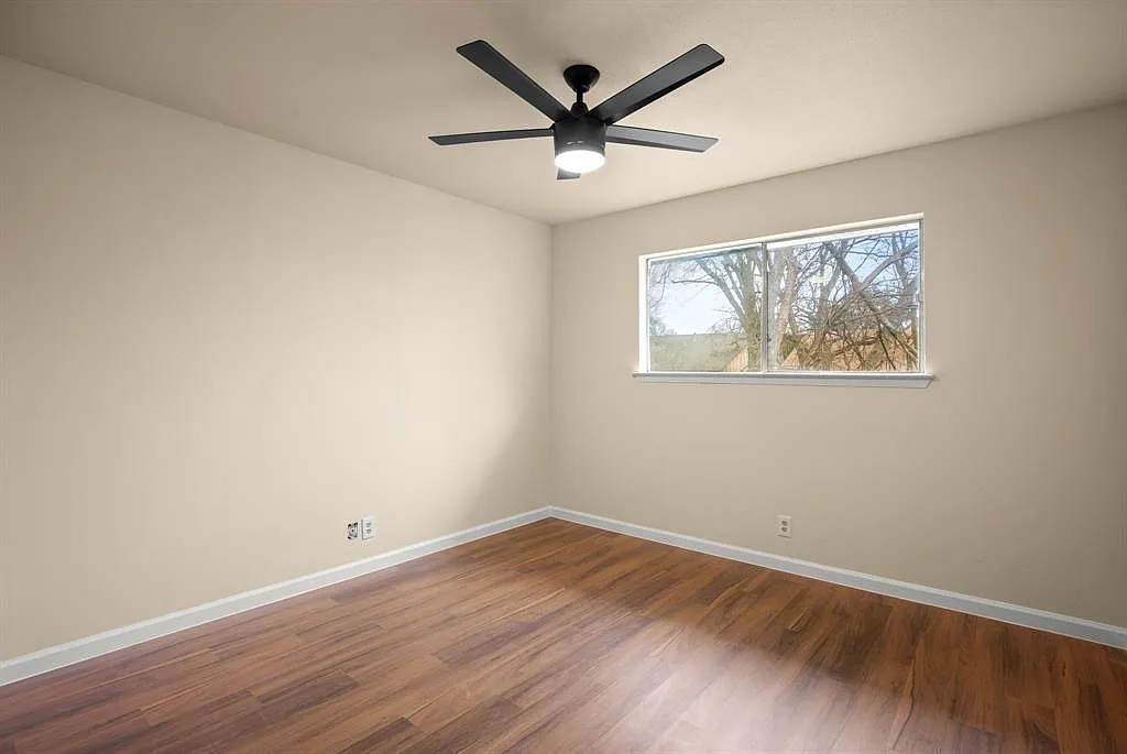 2 bed, 995 sqft, $1,395 — Photo 1