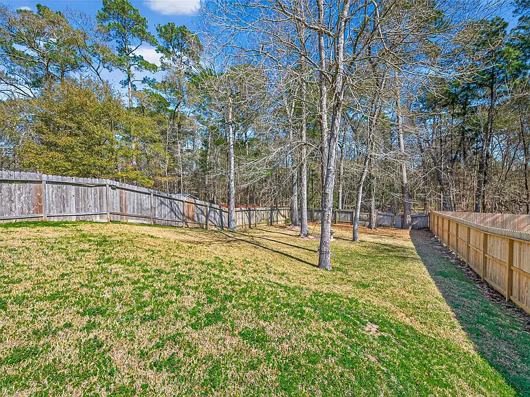 10542 Parkside Dr — Photo 37