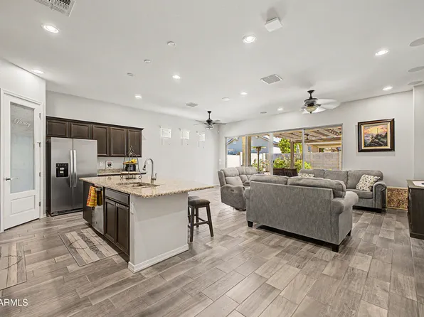 4325 E BOSTON Street E, Gilbert, AZ 85295