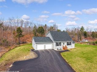 39 Stone Gate Xing, Chelsea, ME 04330