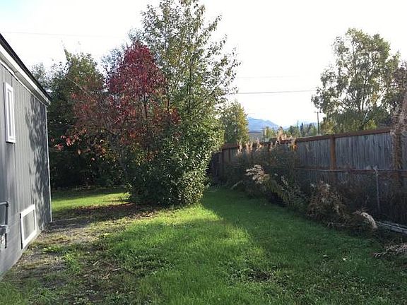 Large lot, sunny, quiet.