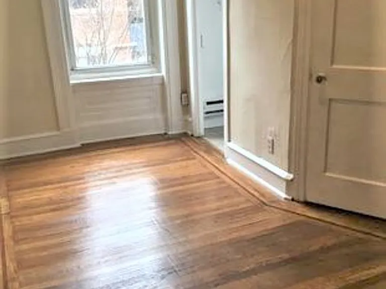928 Pine St #930 — Photo 6