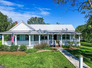 305 E Conyers St, Saint Marys, GA 31558
