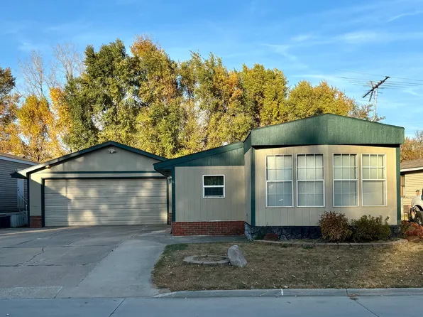 6 River Vista Dr, Adel, IA 50003