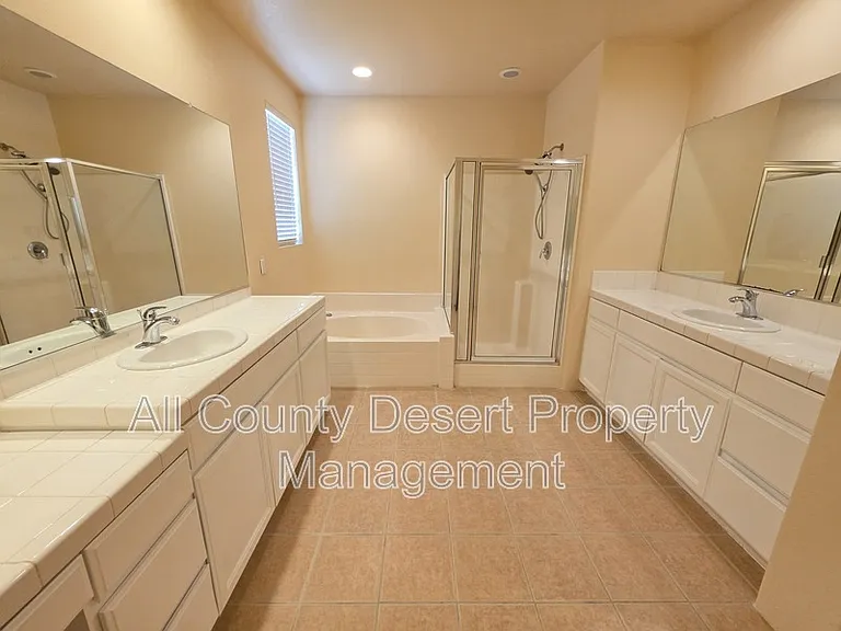 47471 Harbour Lights Ln — Photo 22