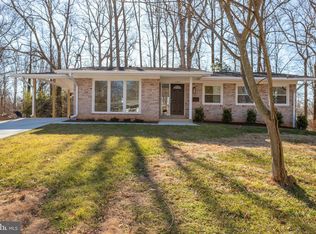 11007 Byrd Dr, Fairfax, VA 22030