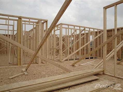 2nd image of 1402 Carson Way
