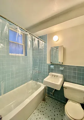 Rented by CMV Realty Inc. | media 18