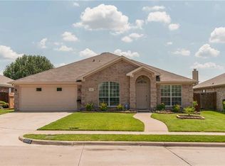 6805 Descanso Gardens Dr, Fort Worth, TX 76132