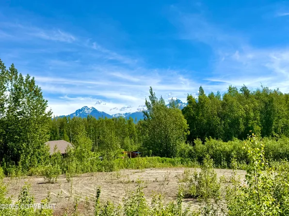 2921 S Davis Rd, Wasilla, AK 99654