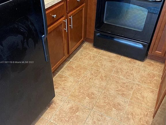 5th image of 7680 Westwood Dr APT 806