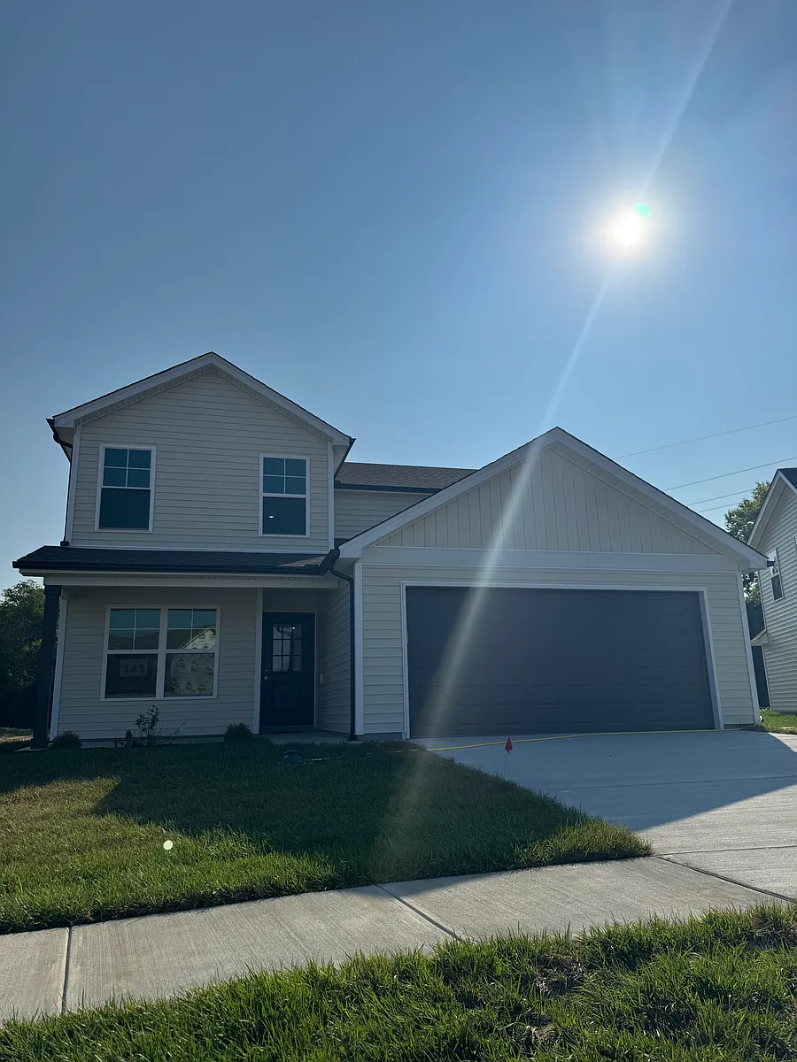 Building Photo - 5030 Hidden Springs Dr